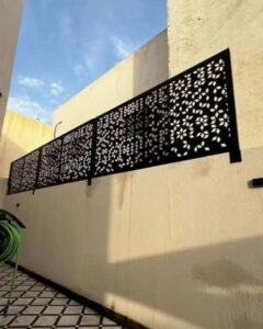 تنفيذ وتركيب كافة أعمال المظلات والسواتر والبرجولات والهناجر بكافة الأنواع وأحدث التشكيلات في مدينة